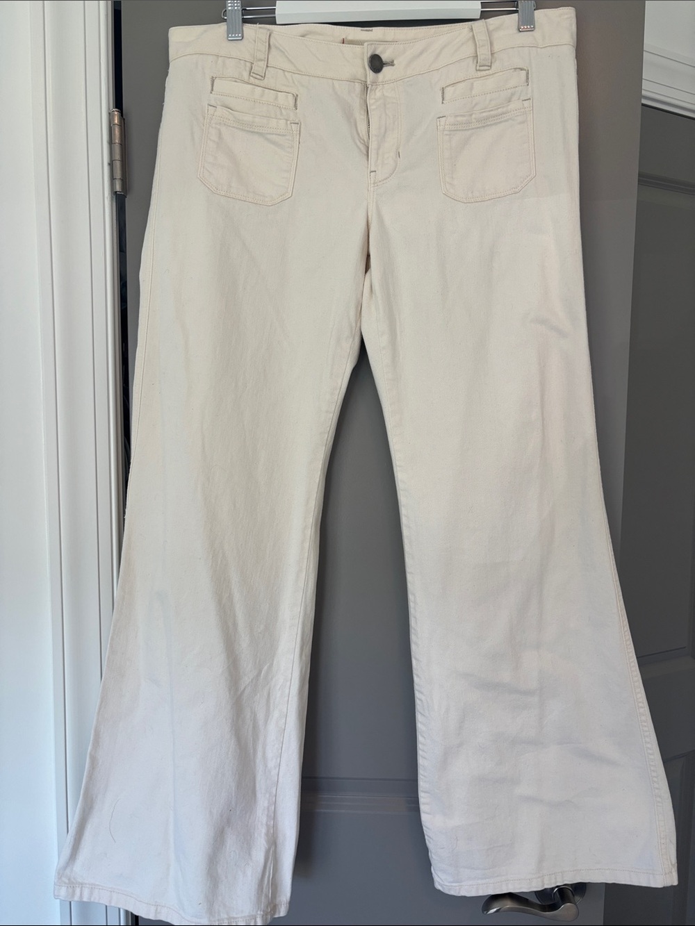 GAP Cream Wide-Leg Jeans